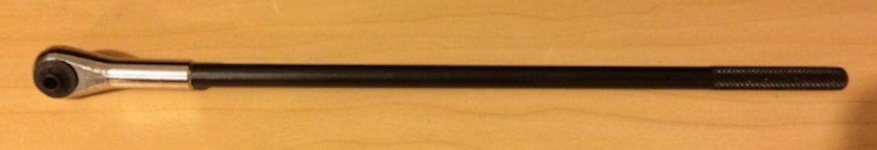 Lisle 14540 extra-long handle enables easy reach in hard-to-access headlamp areas