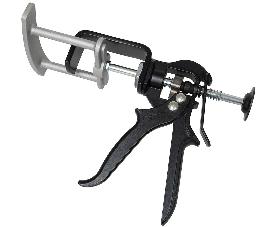 Lisle 25750 dual-piston brake pad spreader enables synchronized compression.