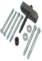 Lisle 45000 steering wheel puller with universal fit enables safe wheel removal