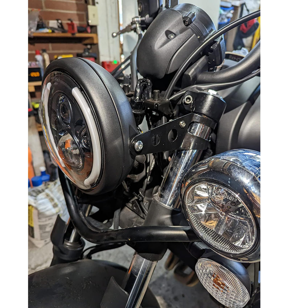 LisylineAuto three locate pins keep the headlight in place.
