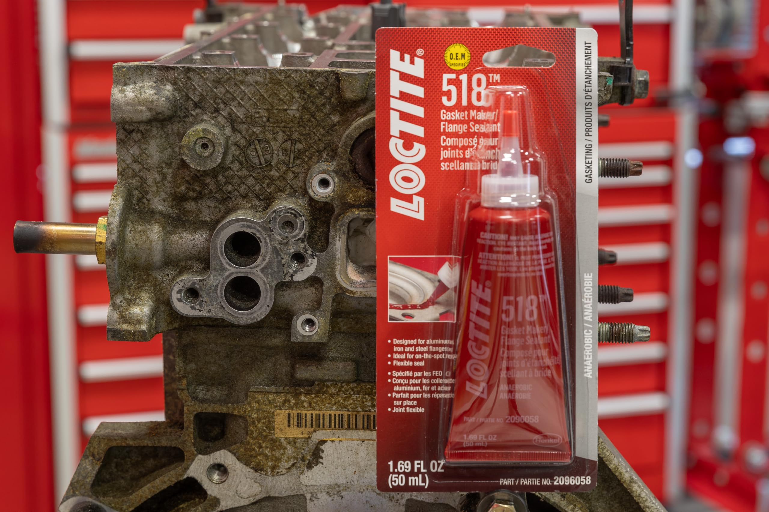 Loctite 518 non-corrosive gasket sealant forms robust joints in engine casings.