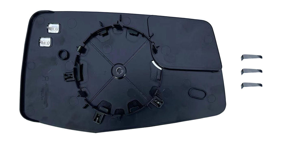 Longling Chevy Silverado 1500 left mirror glass for direct replacement.