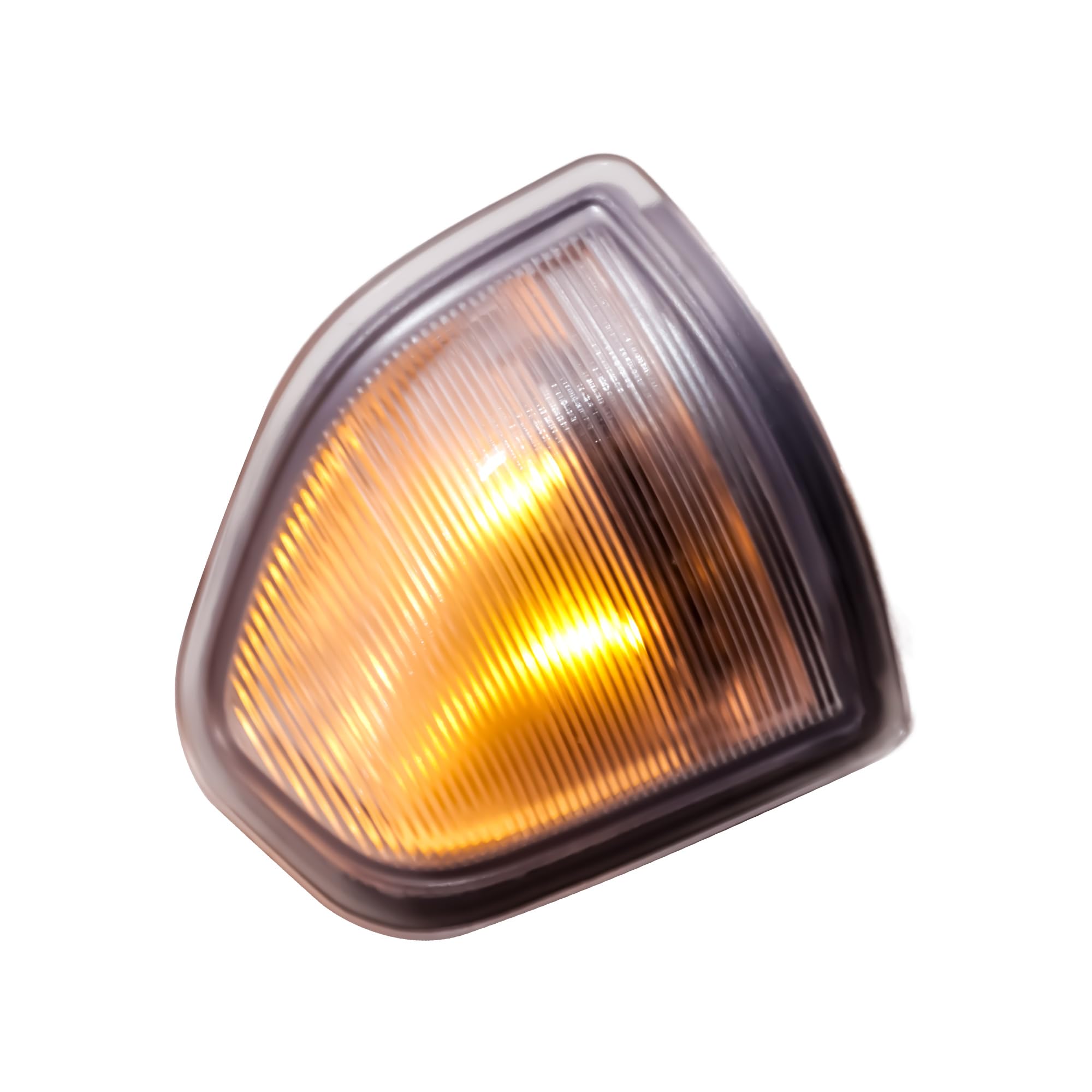 LONGLING LED DRL turn signal mirror enhances daytime visibility on RAM.