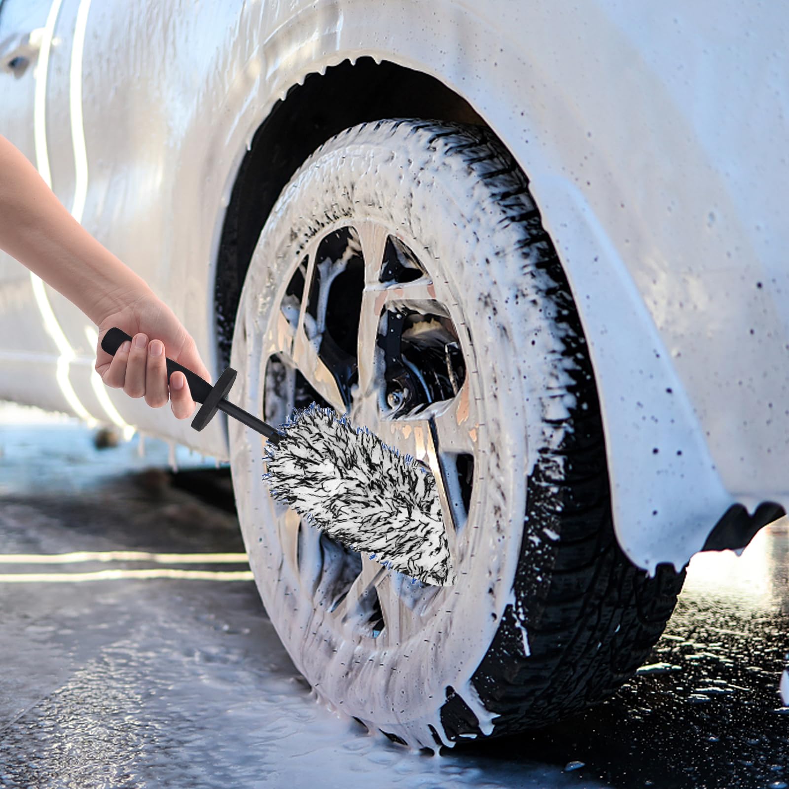 LUKCOZMO wheel cleaning tool delivers efficient dirt removal and shine
