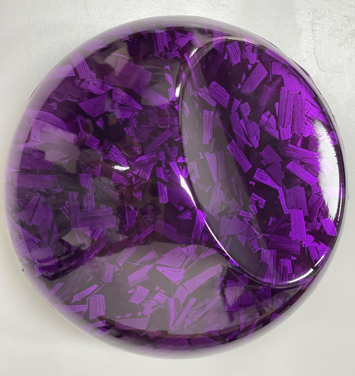 LZLRUN realistic carbon surface purple wrap elevates vehicle aesthetics.