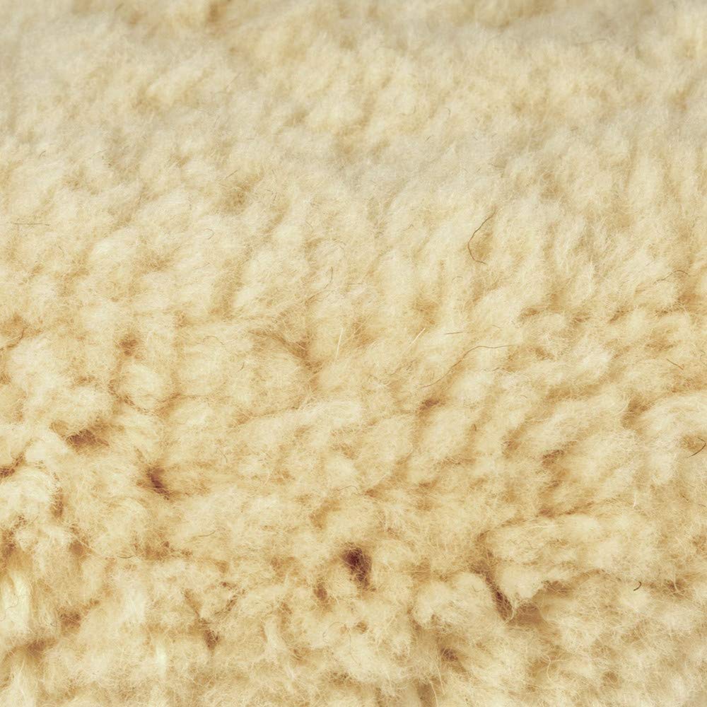 Close-up of dense wool fibers on the bonnet surface for effective compounding.