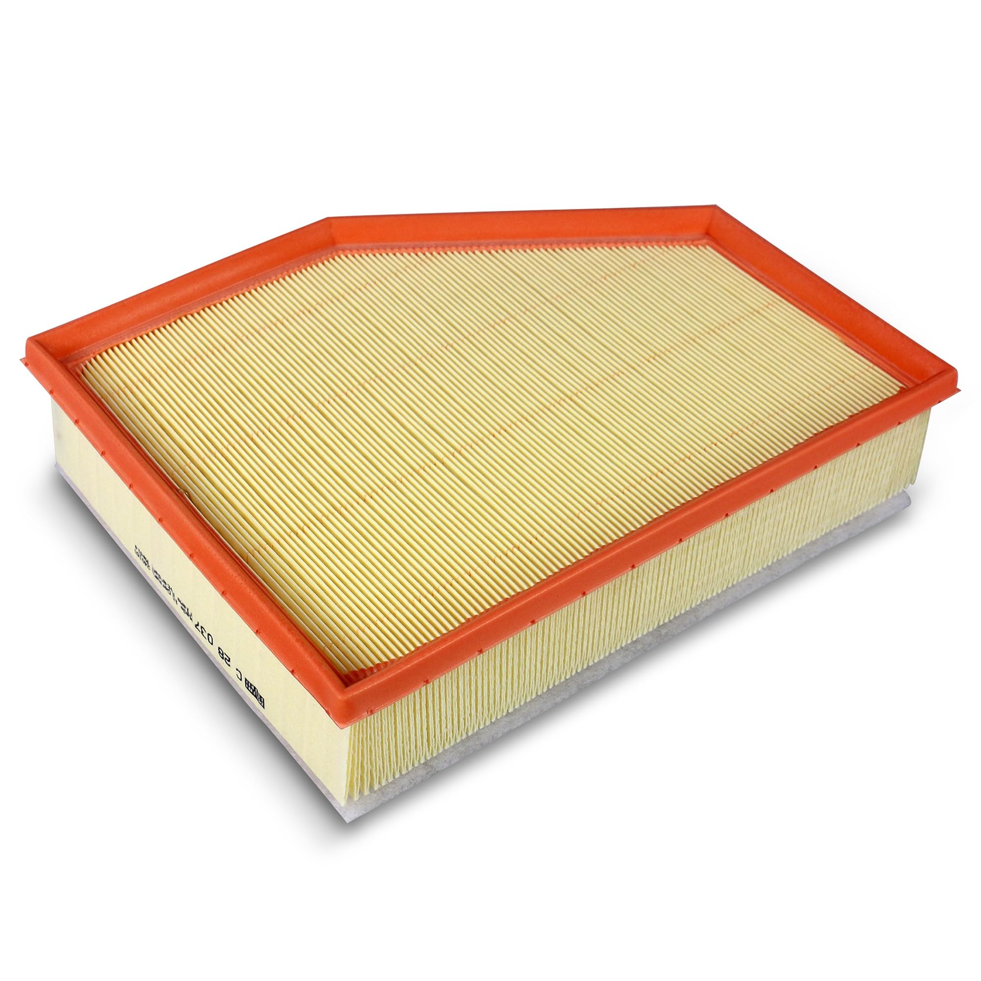 MANN-FILTER C 28 037 close-up shows embossed pleats and robust structure for reliable airflow.