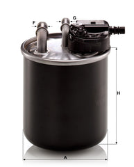 MANN-FILTER WK 820/15 OE label closeup; authentic part for Mercedes-Benz Sprinter compatibility.