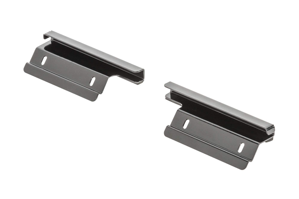 MasterTop weather seal with rubber preserves Wrangler cleanliness and shields from rain and dust.