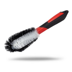 Maxshine Universal 360° Brush engine cleaning demonstrates safe dirt loosening in tight engine bays.