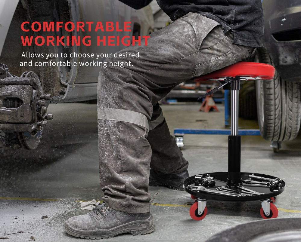 MaxWorks 80771 integrated tool tray keeps essentials within reach.