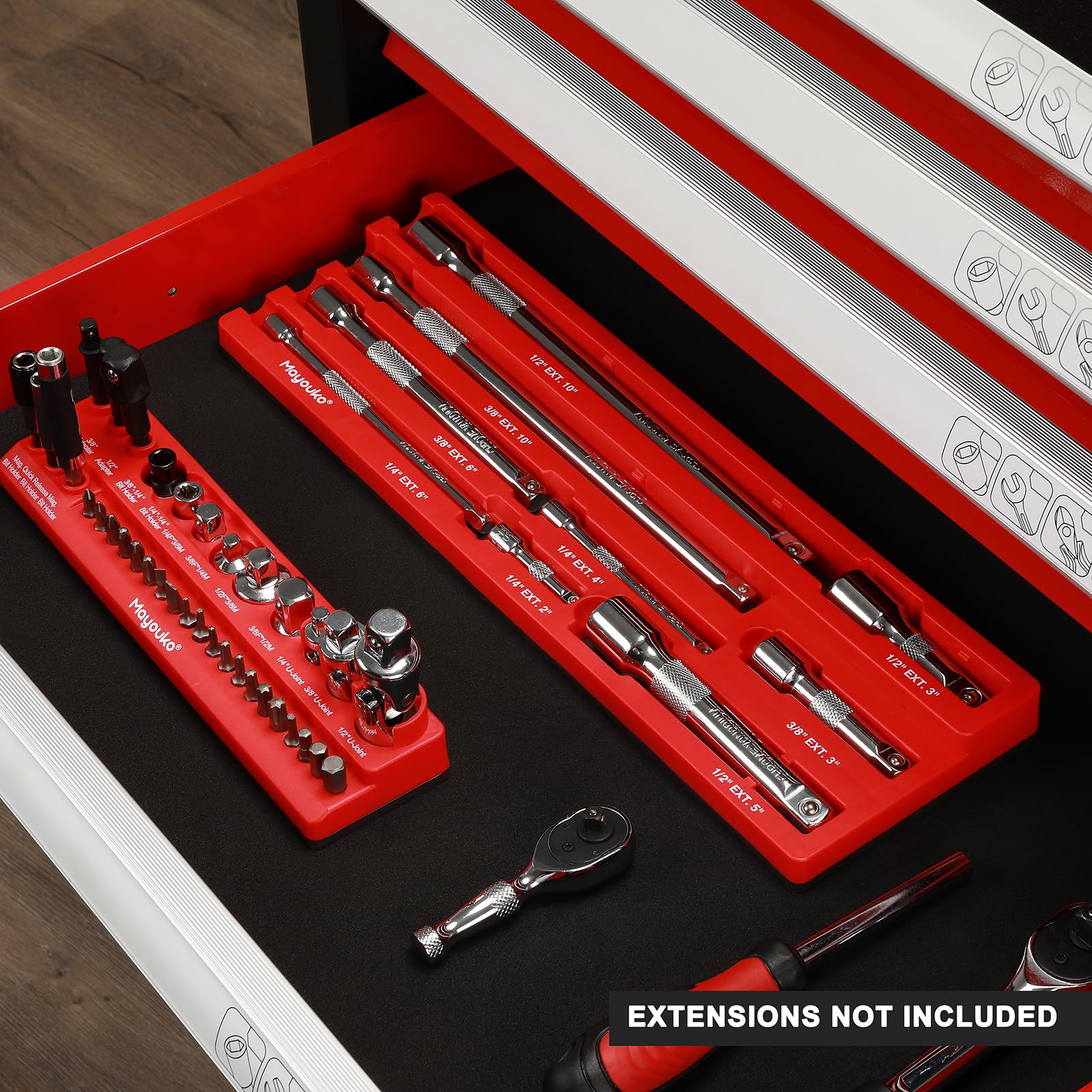 Compact Mayouko organizer helps keep tools and extensions orderly.
