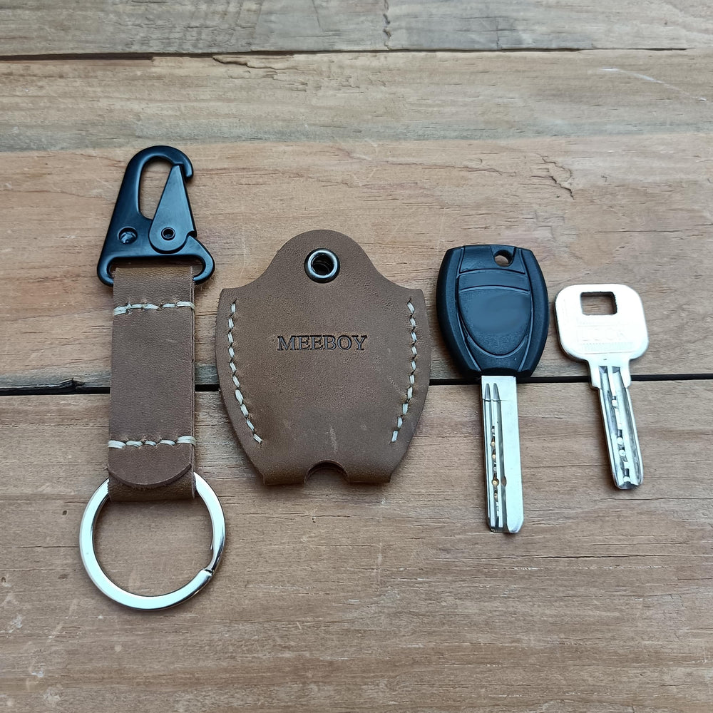 Meeboy brown sleeve buckle detail highlighting eagle beak buckle