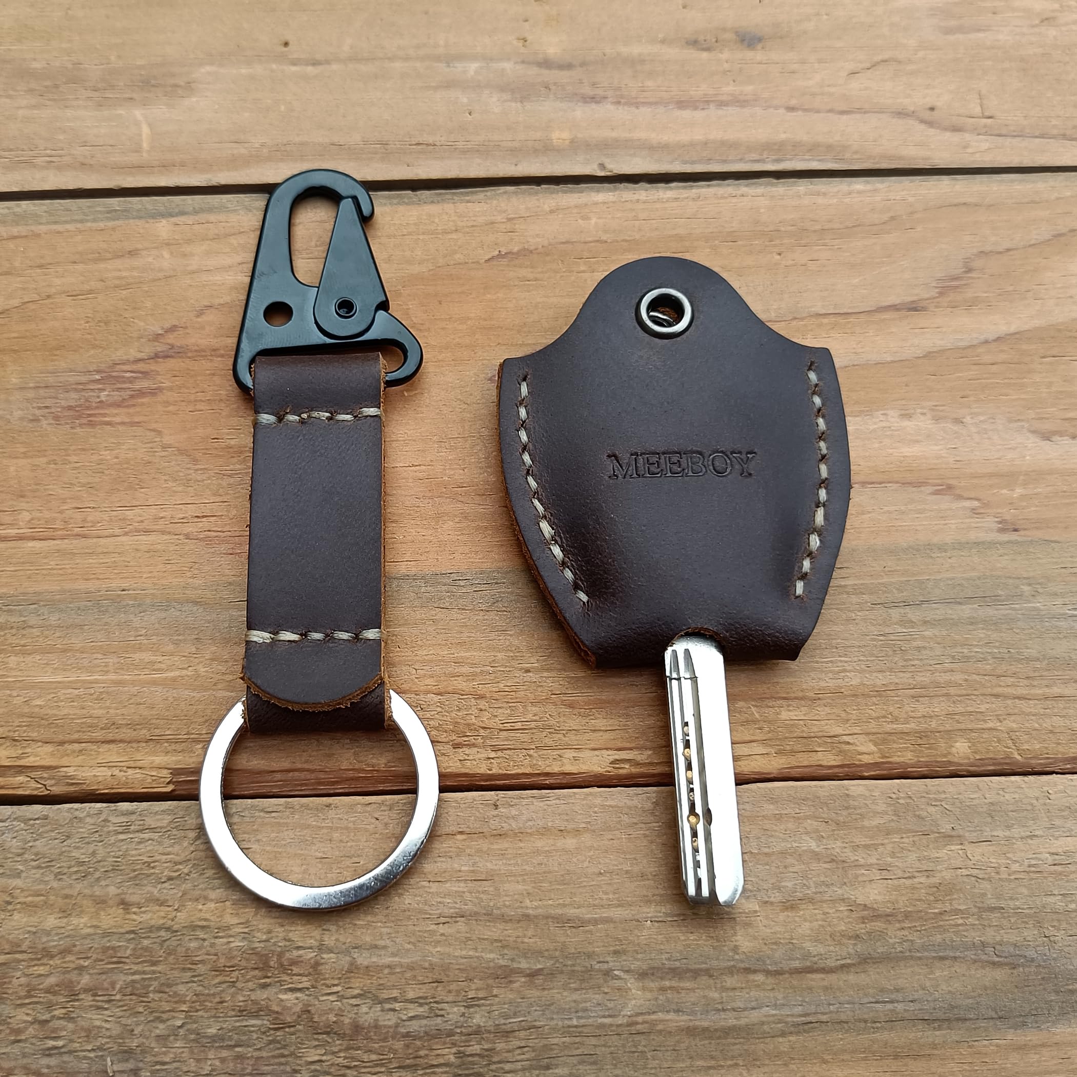 Wide top, narrow bottom shape adapts to sunken keyholes in cars.