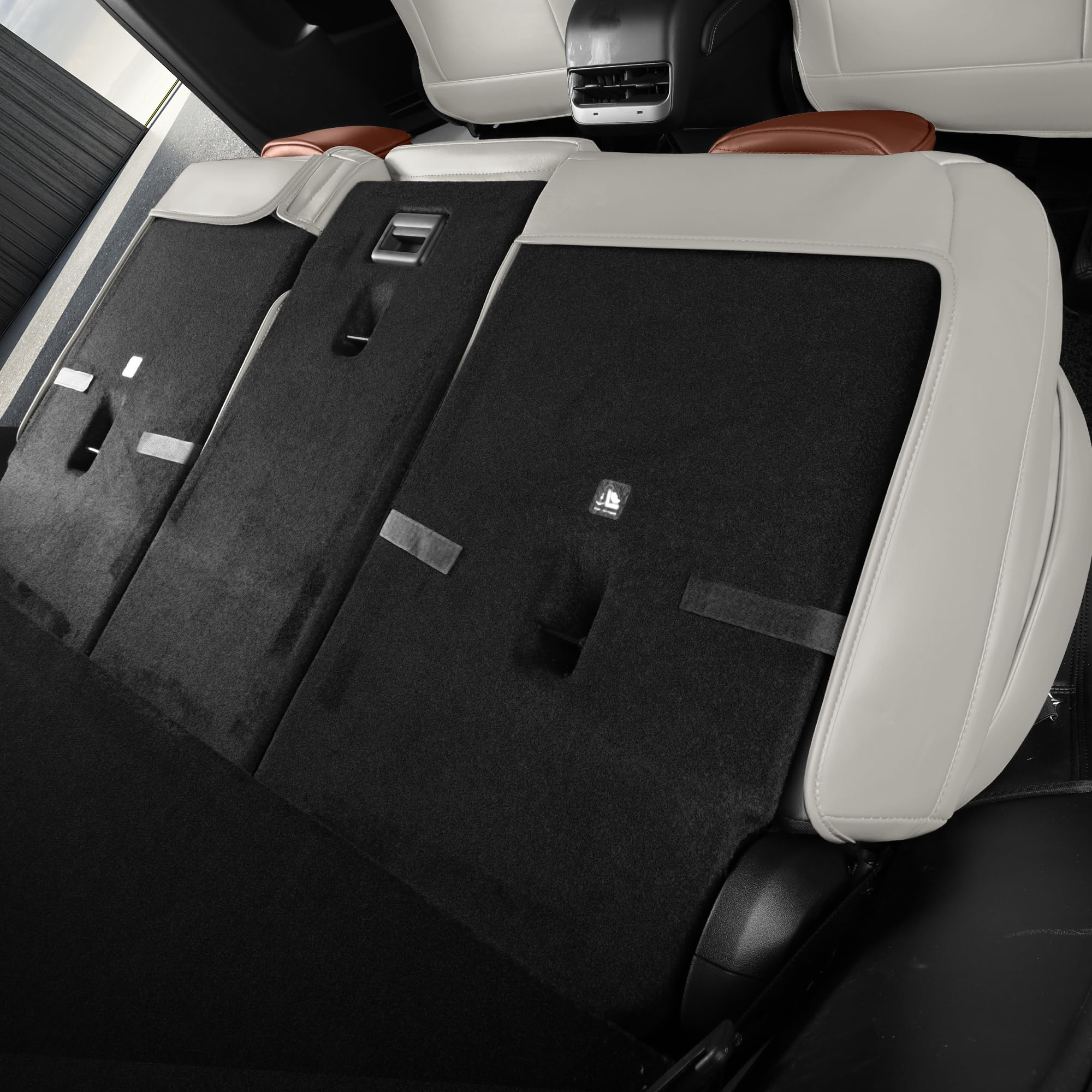 MeeKooMay rear armrest cover pairs with beige-brown tones.