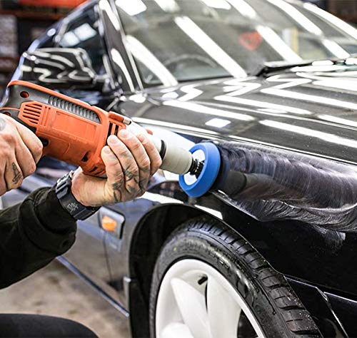 Meguiar's G190200Eu kit shown beside a car door ready for scratch correction.