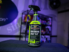 Meguiar's product label close-up showing ready-to-use formula.