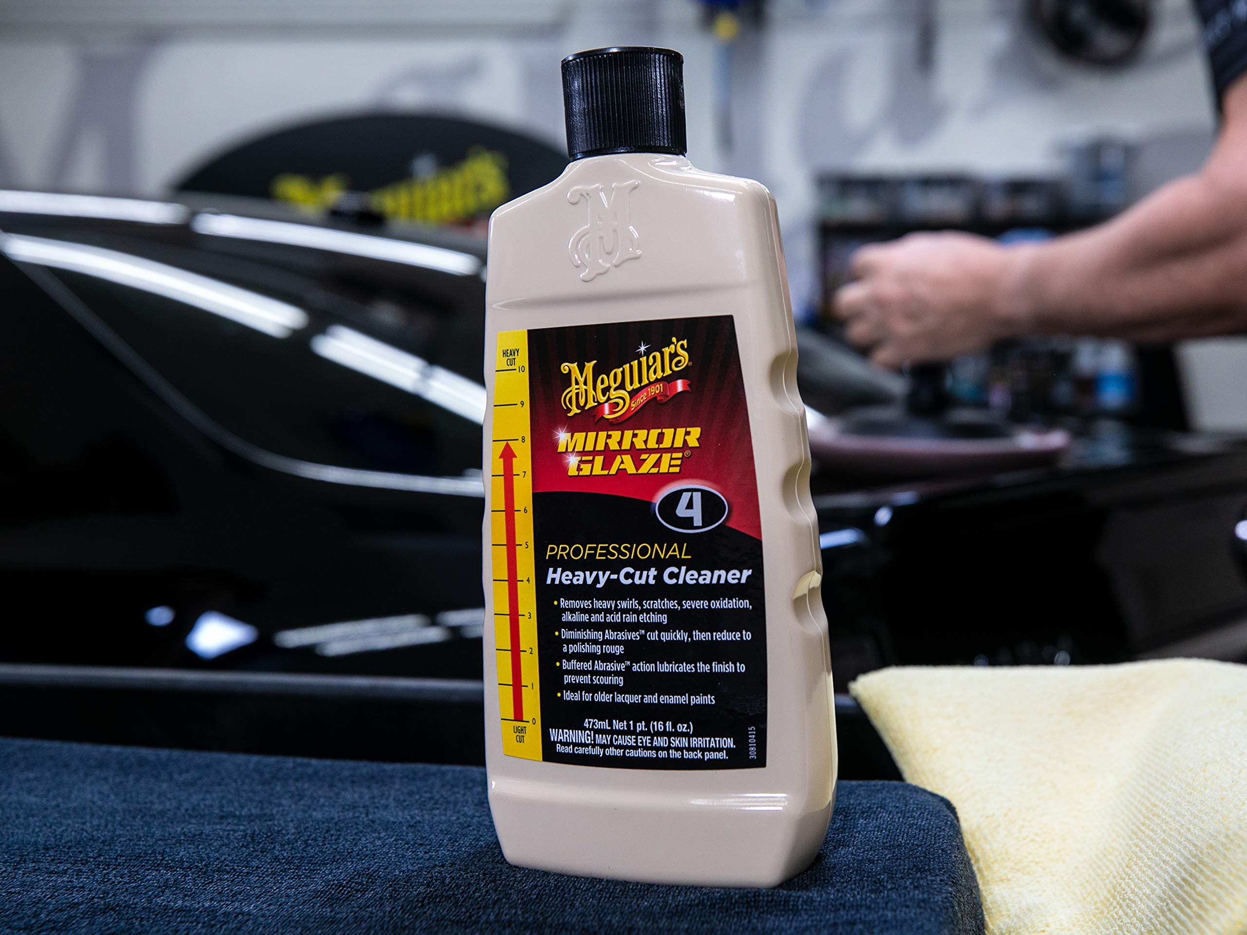 Meguiar's M0416 swirls and scratches panel close-up showing defect removal potential
