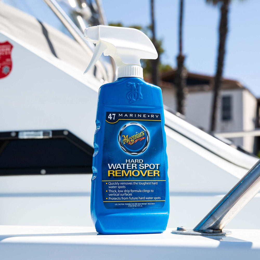 Meguiar's M4716 spray application demonstrates quick, spray-on water spot removal on boats