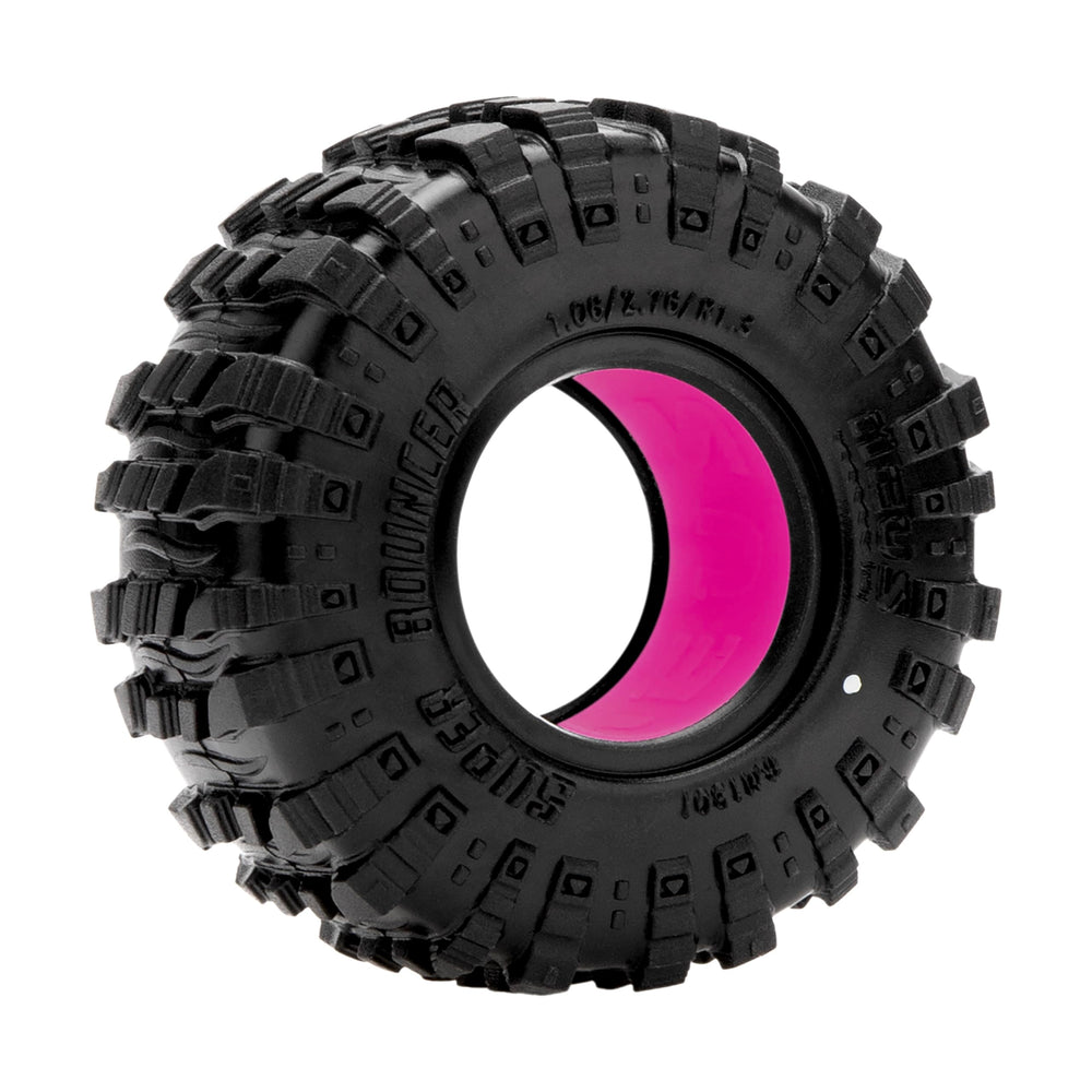 Four spacing tread patterns for versatile mud and rock traction