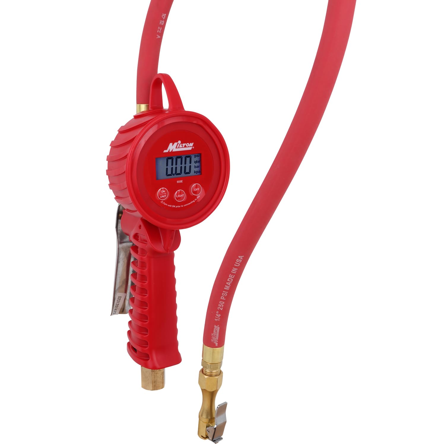 Milton 555e grip-head chuck securing a precise air seal during inflation.