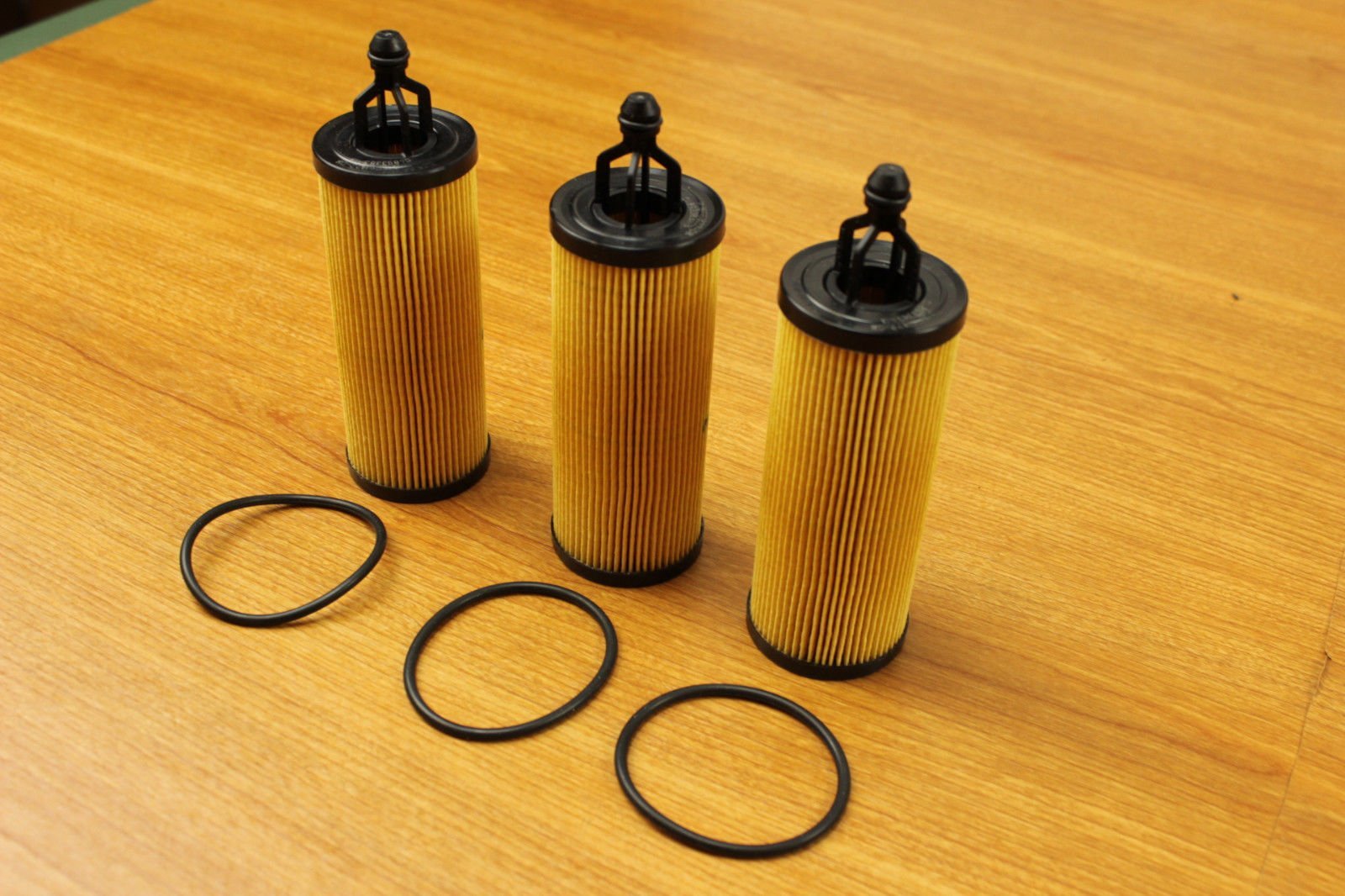Mopar oil filter set 3 Pentastar installation-ease enables quick and clean changes