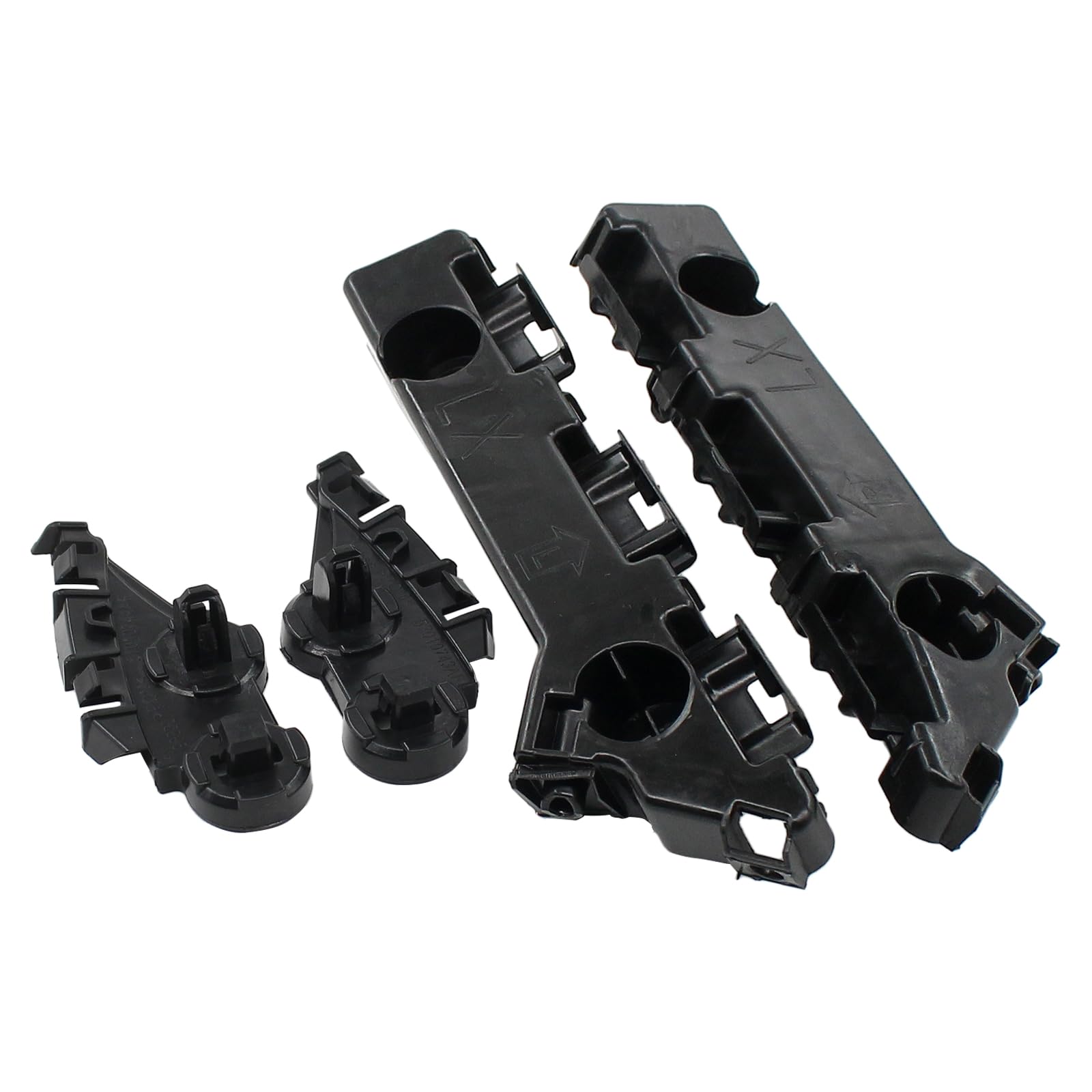 MOTOKU Chrysler 300 installation image showing bumper brackets for 2011-2020
