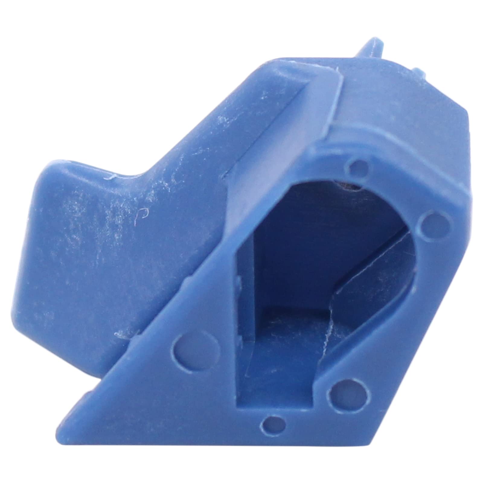 MOTOKU packaging demonstrates easy-fit hardware and clear instructions
