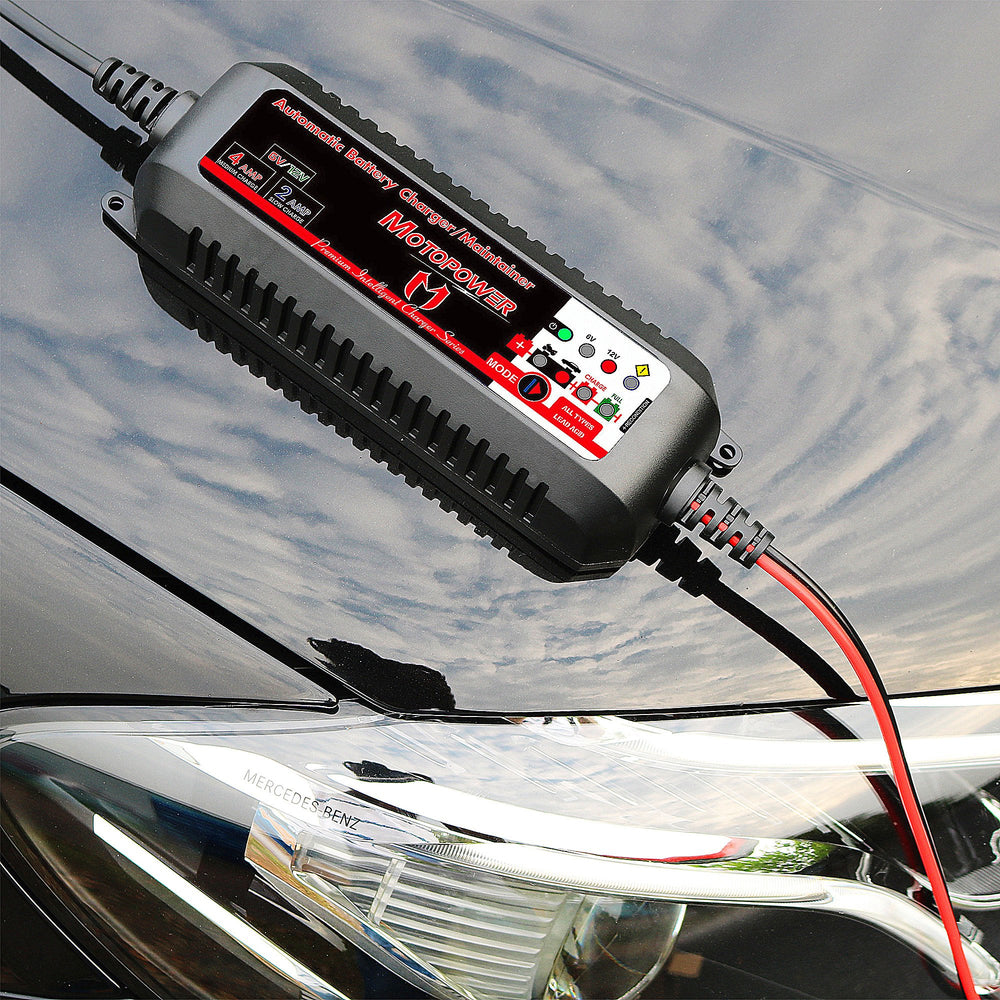 MOTOPOWER MP00207 safety features protect against overcharge and reverse polarity.