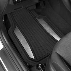 ChromeTech two-tone finish adds premium style and grip to the interior.