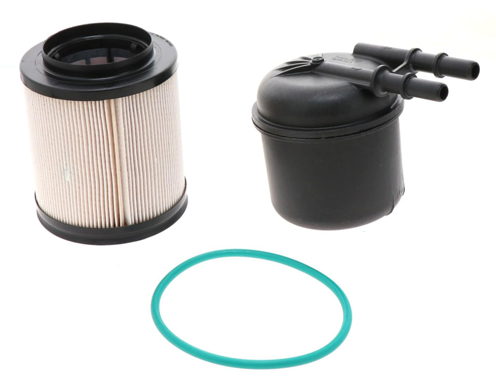 Motorcraft FD4615 fuel filter packaging highlights durability for Ford and Lincoln maintenance.