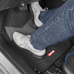 MotorTrend DualFlex rubber material close-up highlighting durable BPA-free construction and flexibility