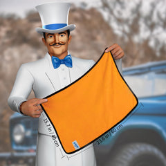 MR.SIGA detailing towel soft side for polishing and high-gloss finish on paint.
