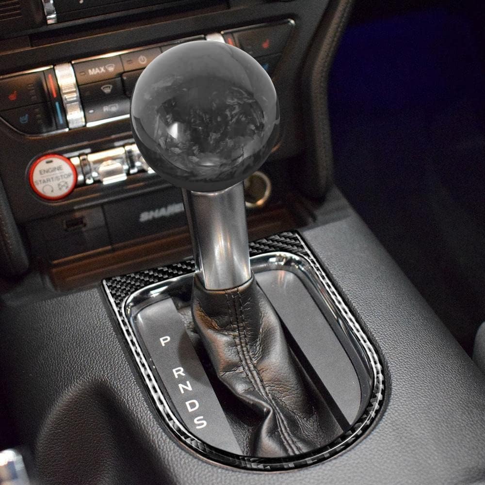 Muge Racing universal-fit knob suits manual or automatic transmissions with comfortable grip