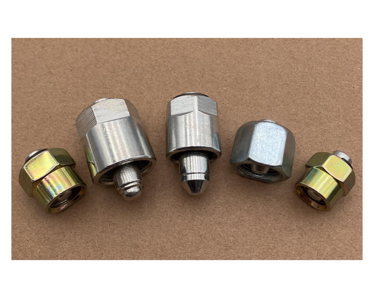 Mysttoo 12mm injector block-off cap for precise fuel rail testing and diagnostics.