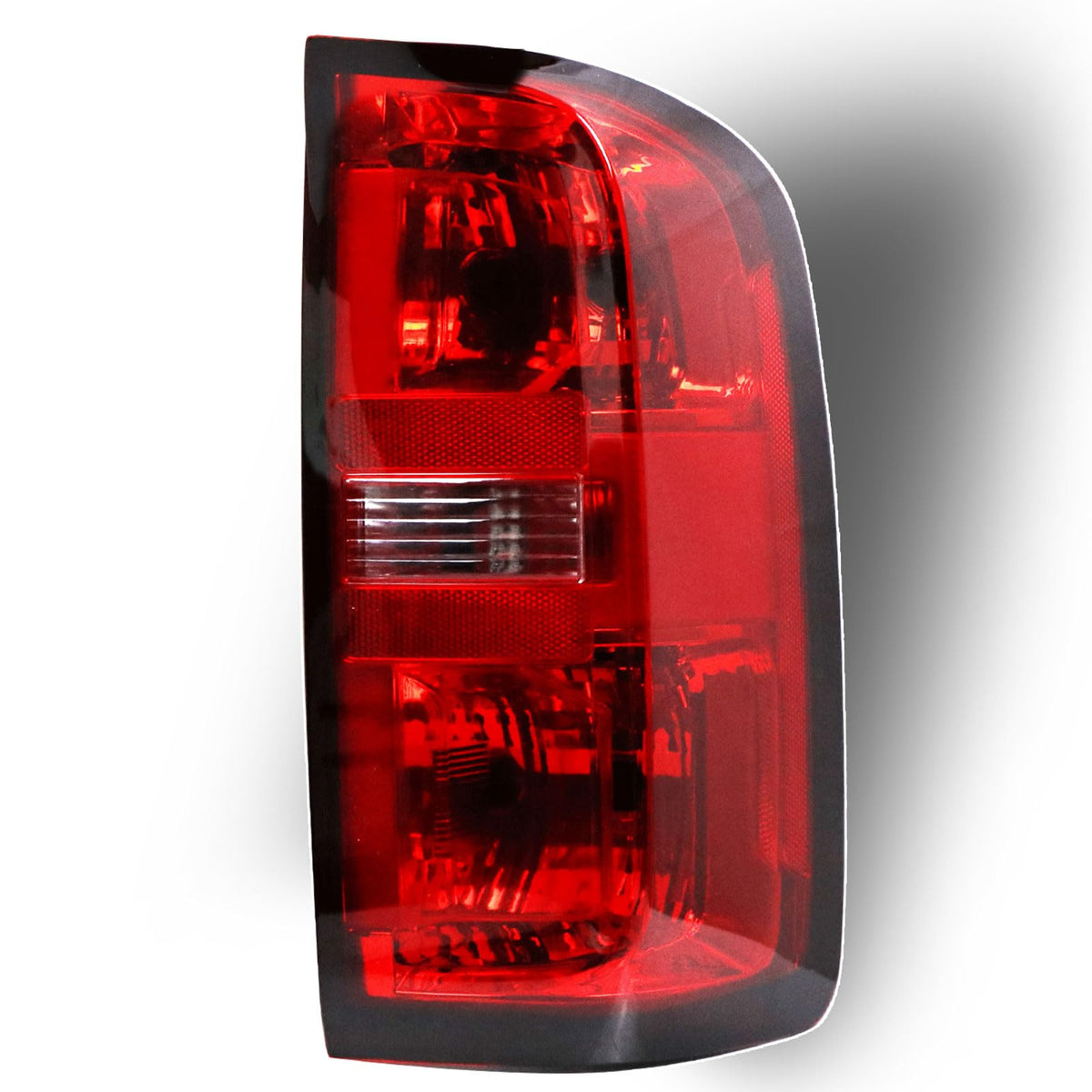 Nakuuly Colorado right taillight assembly for improved rear visibility