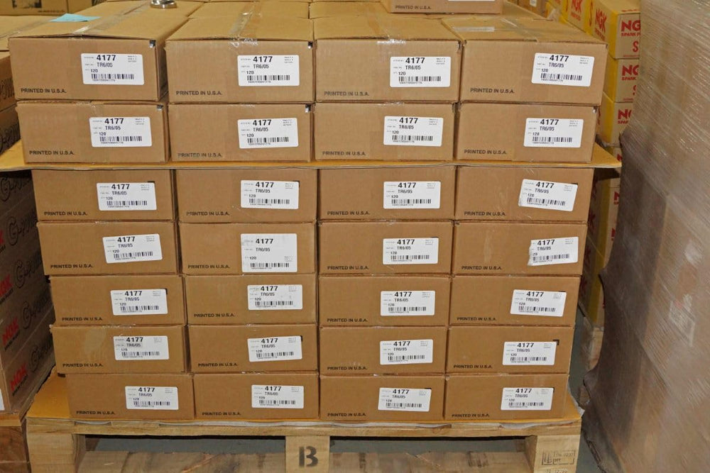 NGK 4177 TR6 V-Power plugs ready for ignition system