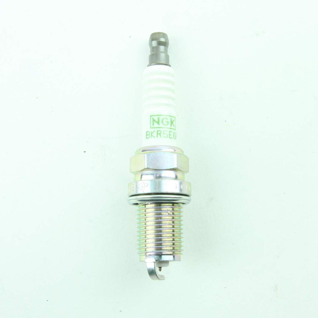 NGK 7090 G-Power ceramic insulator closeup shows strong heat transfer.