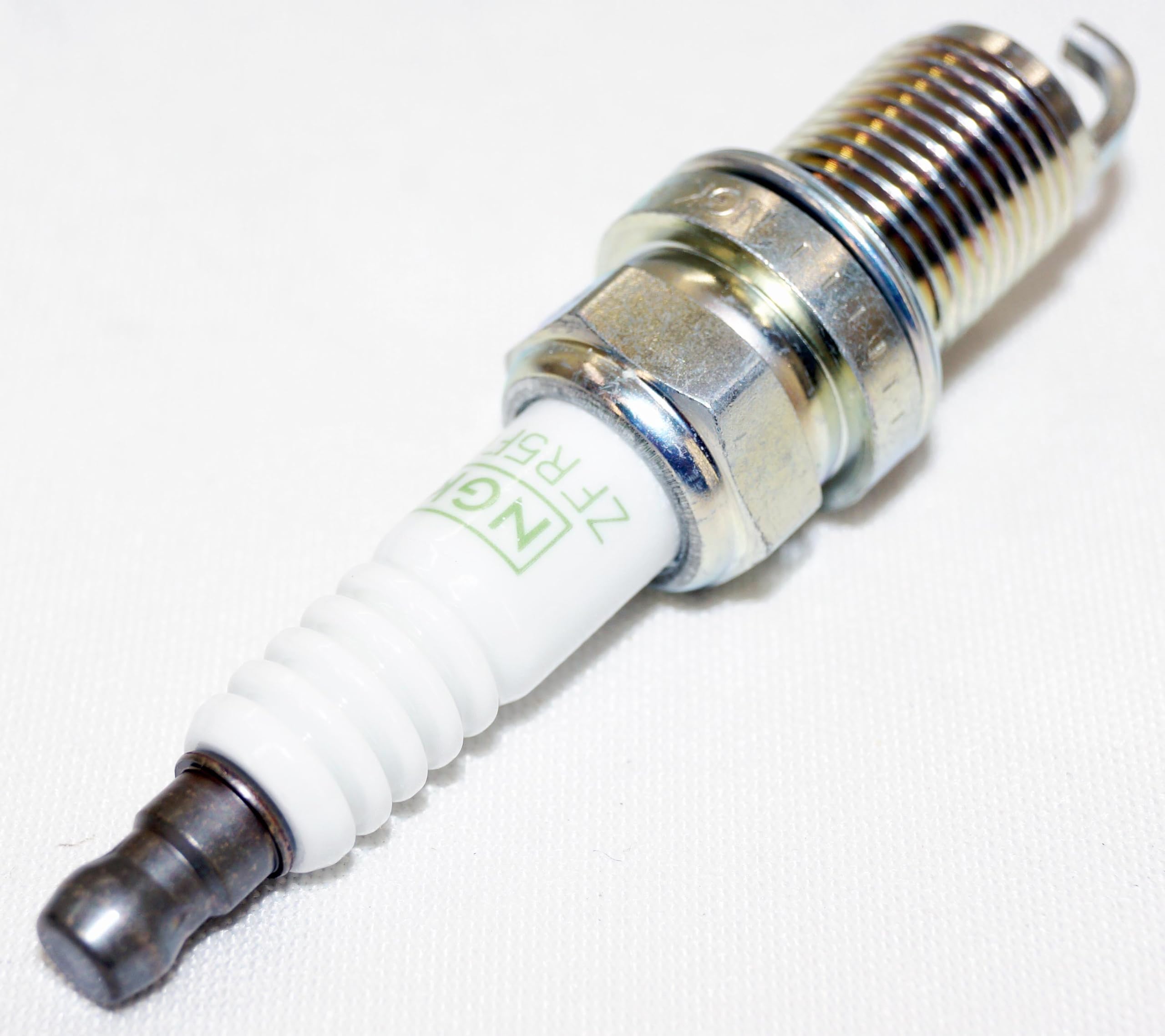 NGK 7098 G-Power spark plug heat range illustration helps selection