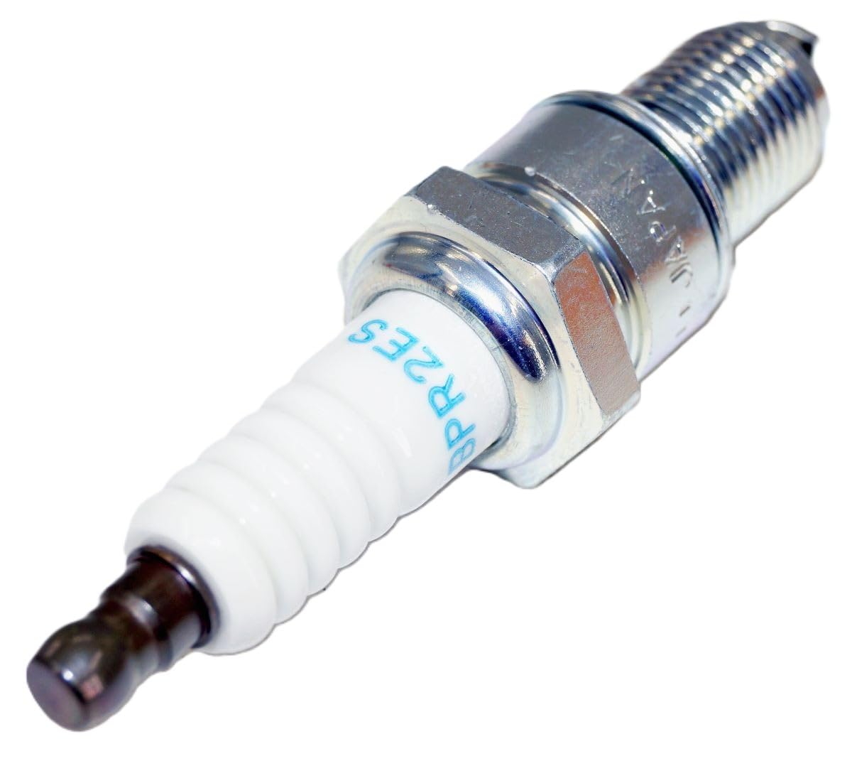 NGK BPR2ES spark plug solid copper core delivers a reliable spark