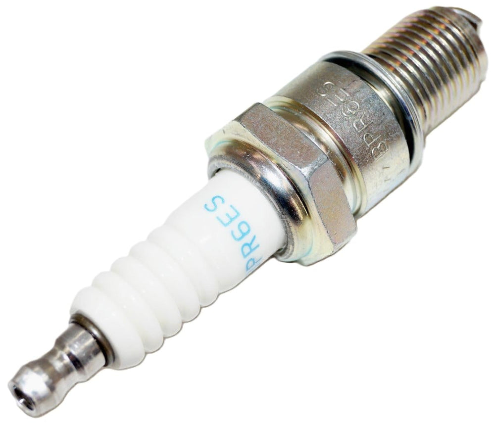 NGK BPR6ES gap spec close-up to ensure accurate installation