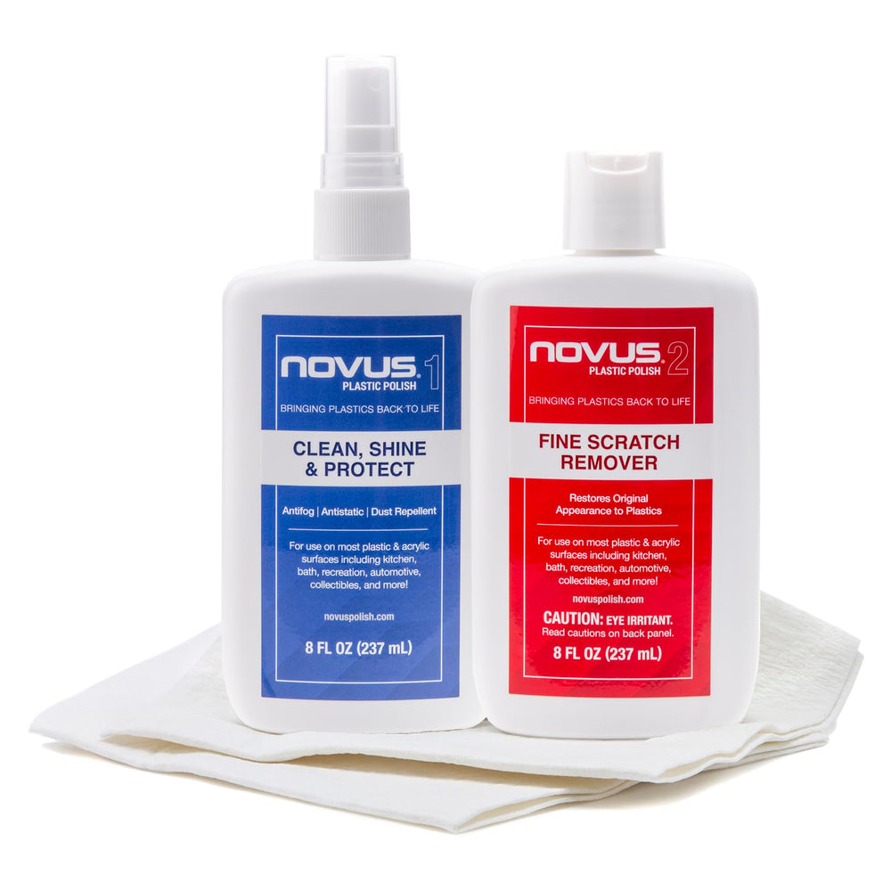 NOVUS plastic clean and shine bottle with anti-fog and dust-repellent protection for plastics.