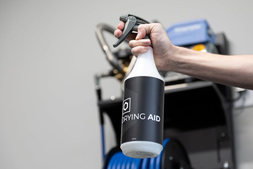 No dyes or fragrances in Obsessed Garage Drying Aid for a clean finish