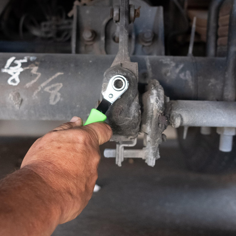 OEMTOOLS 25252 rugged tool for diesel truck brake service in busy shops.
