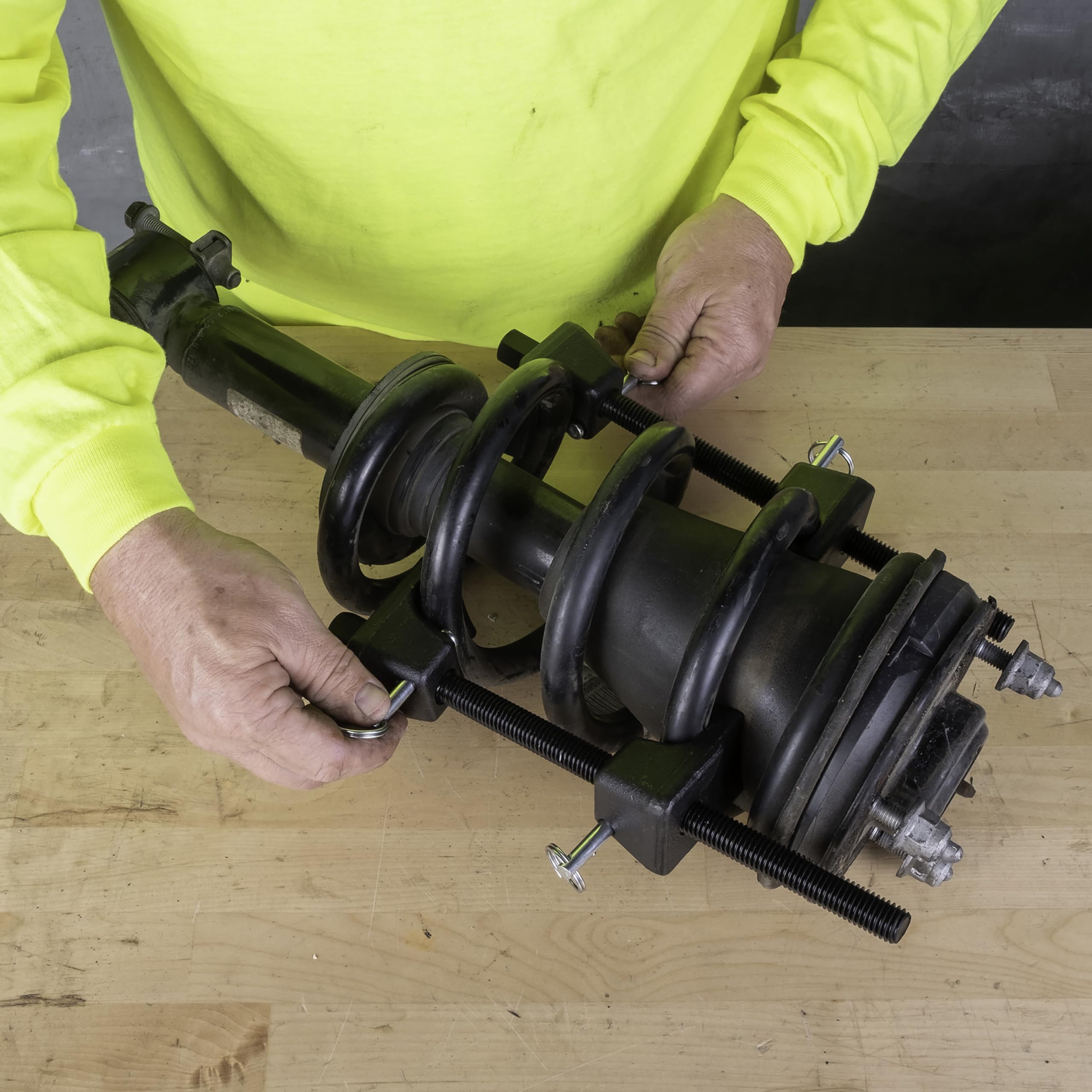 OEMTOOLS 25553 proper thread lubrication extends tool life.