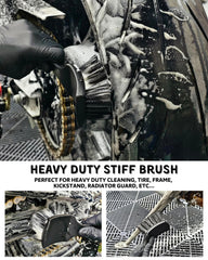 Oesee Chain Brush removes grime from chain and drivetrain with gentleness.