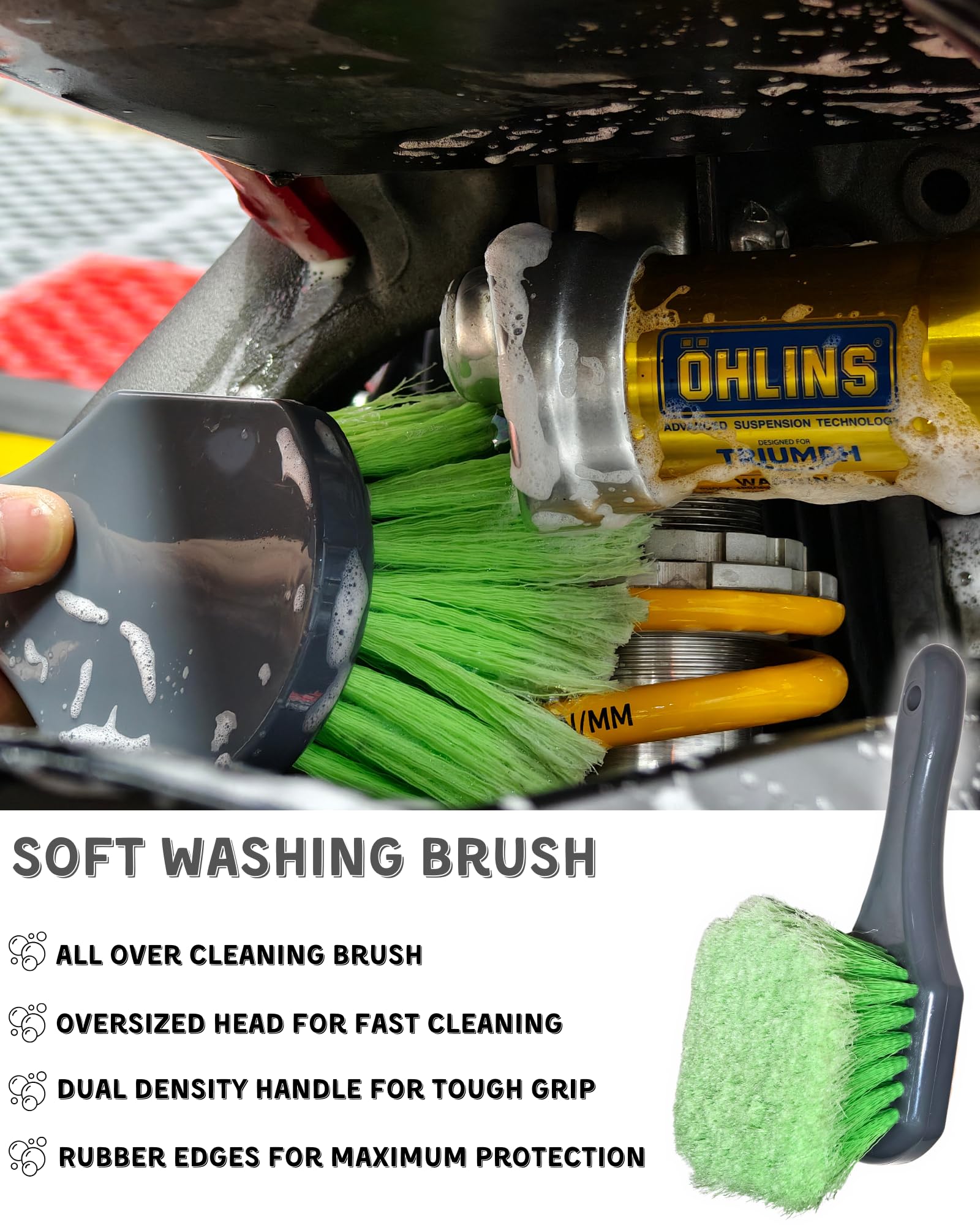 oesee Microfiber Mitt lifts bugs and tar without scratching