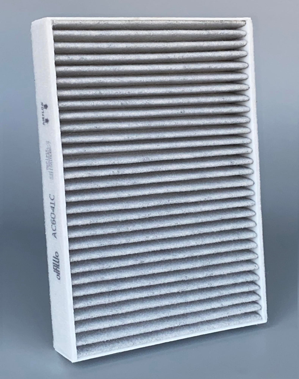OIFILLIO activated coconut carbon purifies cabin air