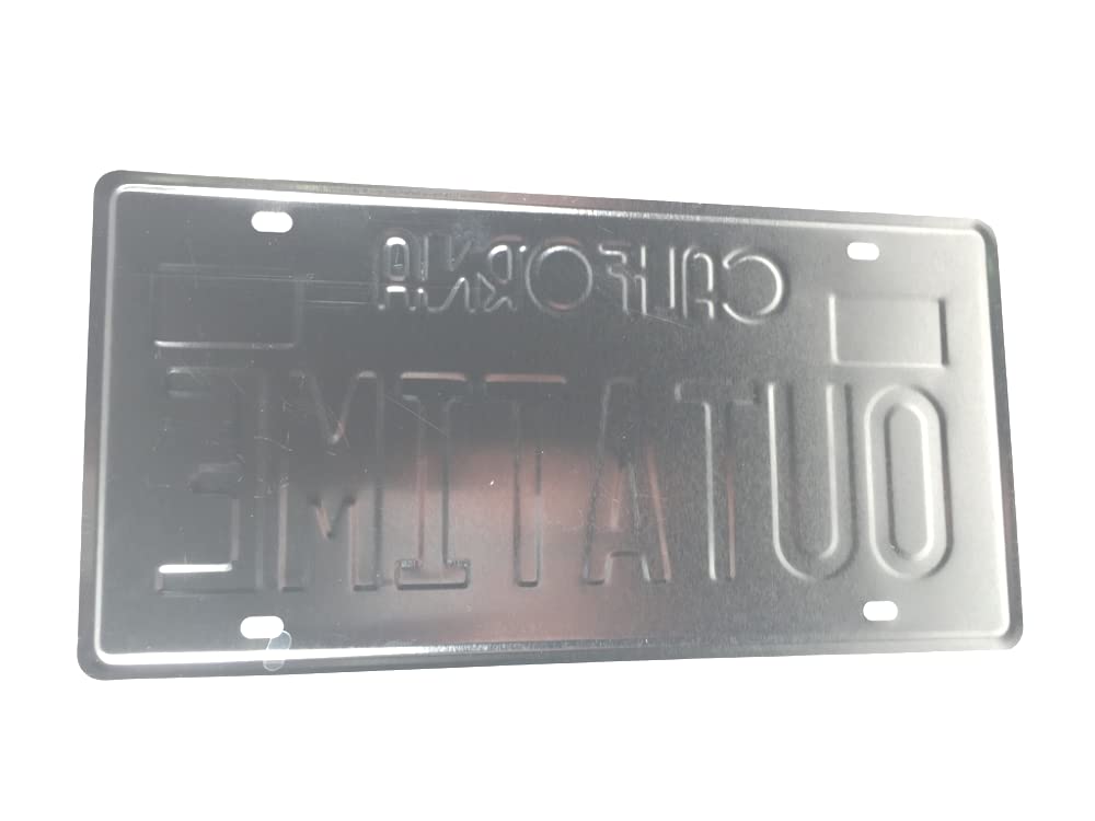 OPO 10 Delorean Outatime plates as a gift for collectors and fans