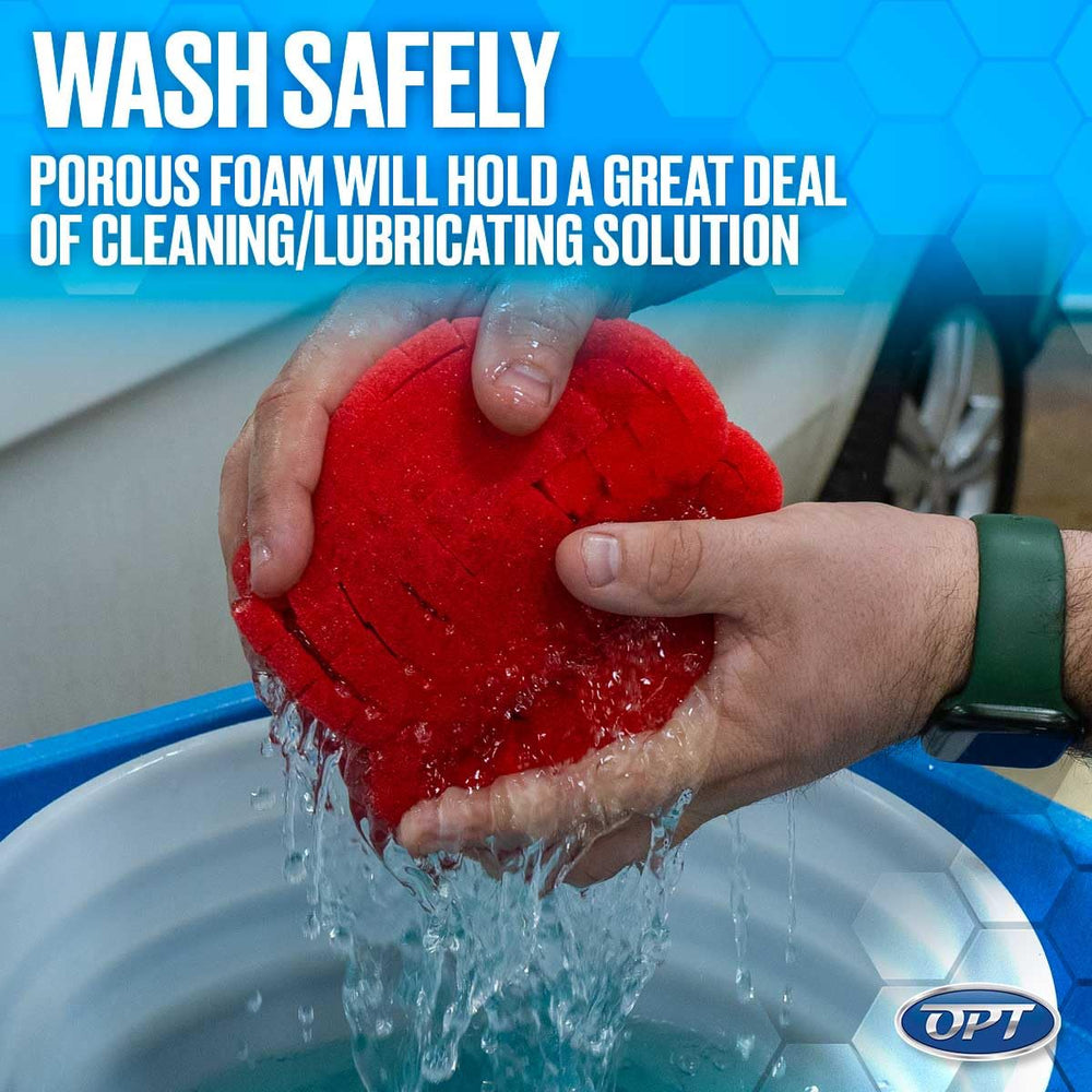 Optimum Big Red Sponge porous foam for high absorption capacity.